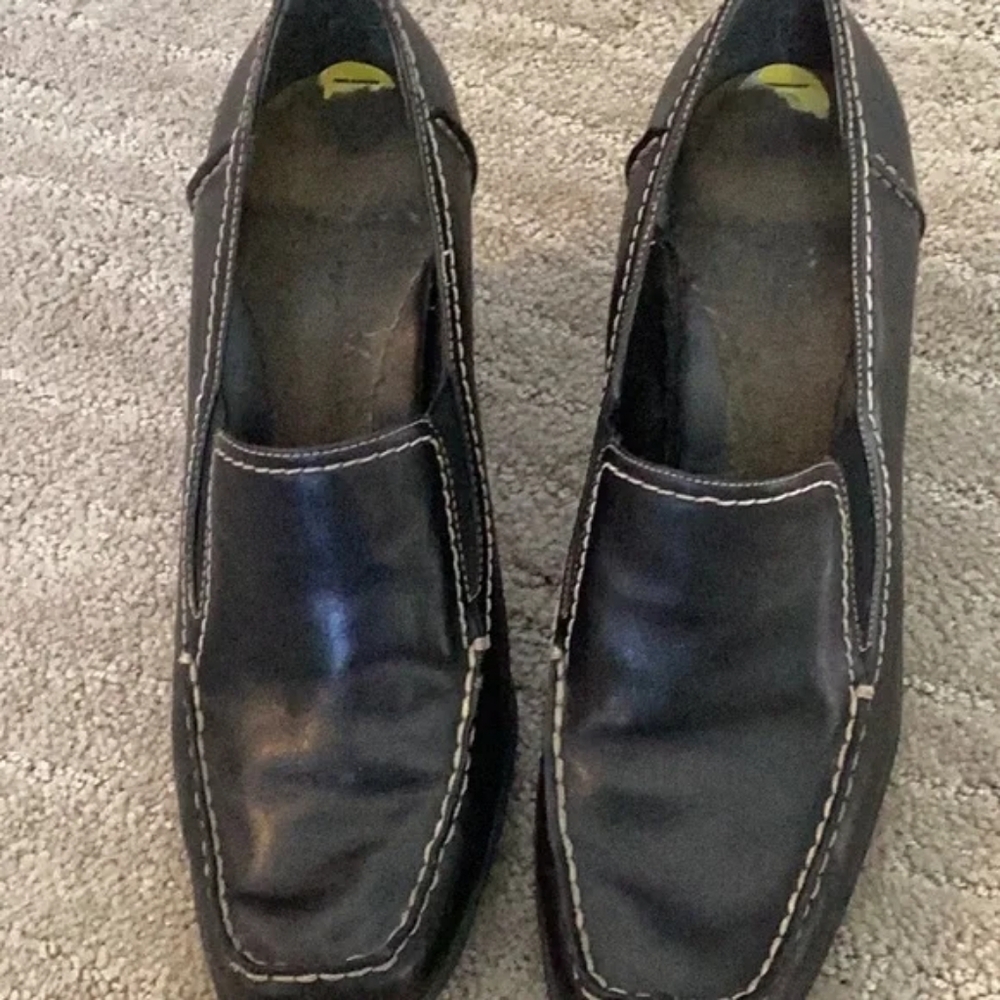 leather pumps size 9